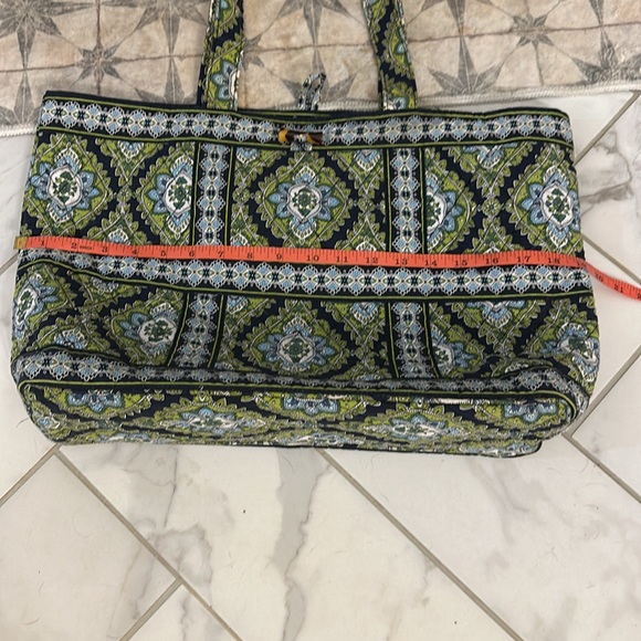 Vera Bradley Over the shoulder tote - Picture 6 of 12